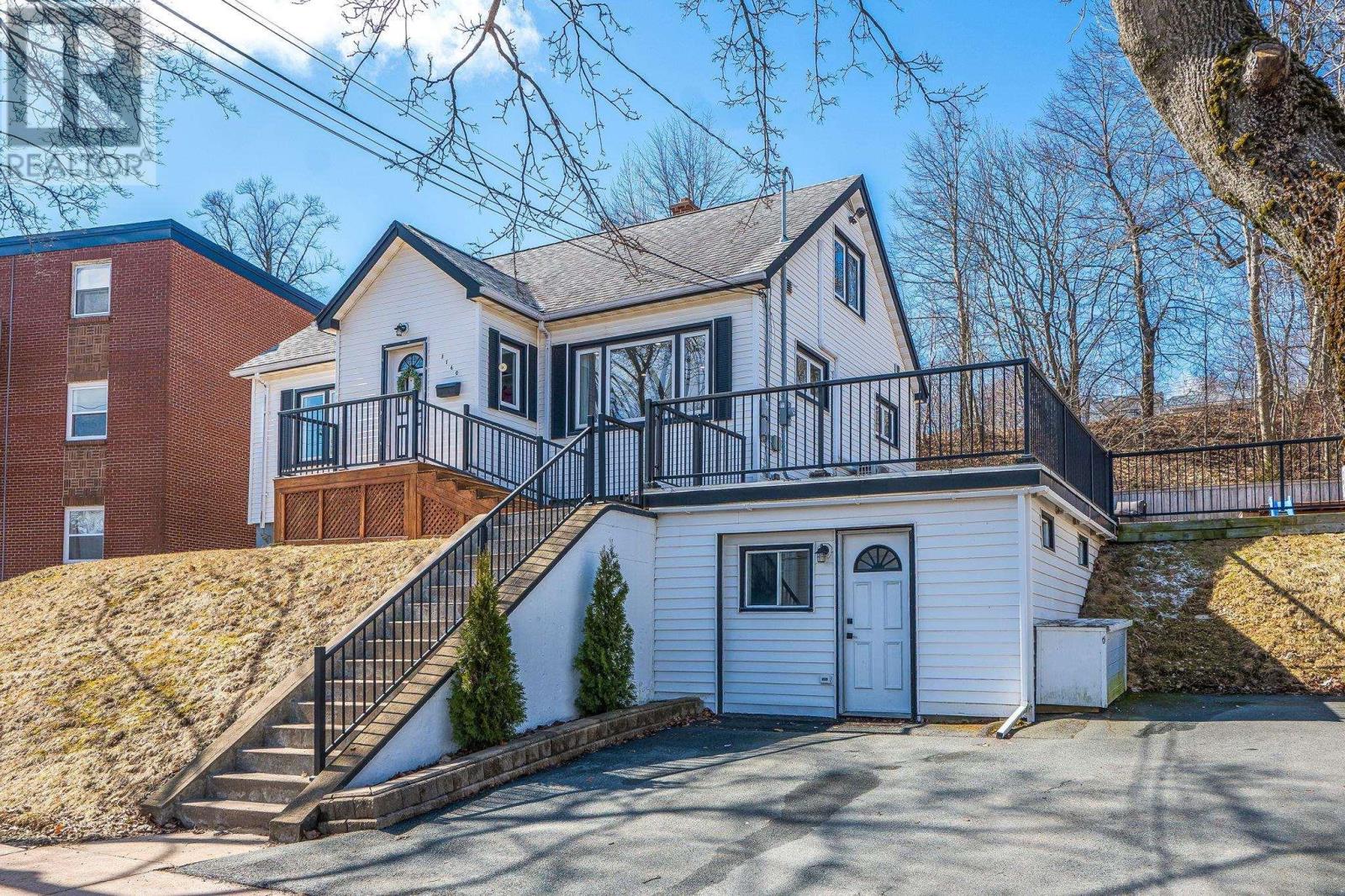 Property 2 of 50 of 3160 Veith Street