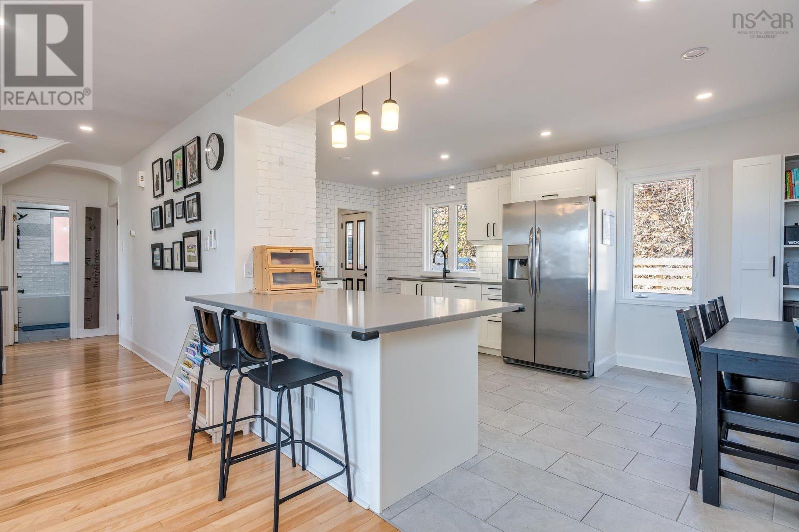 Property 8 of 50 of 3160 Veith Street