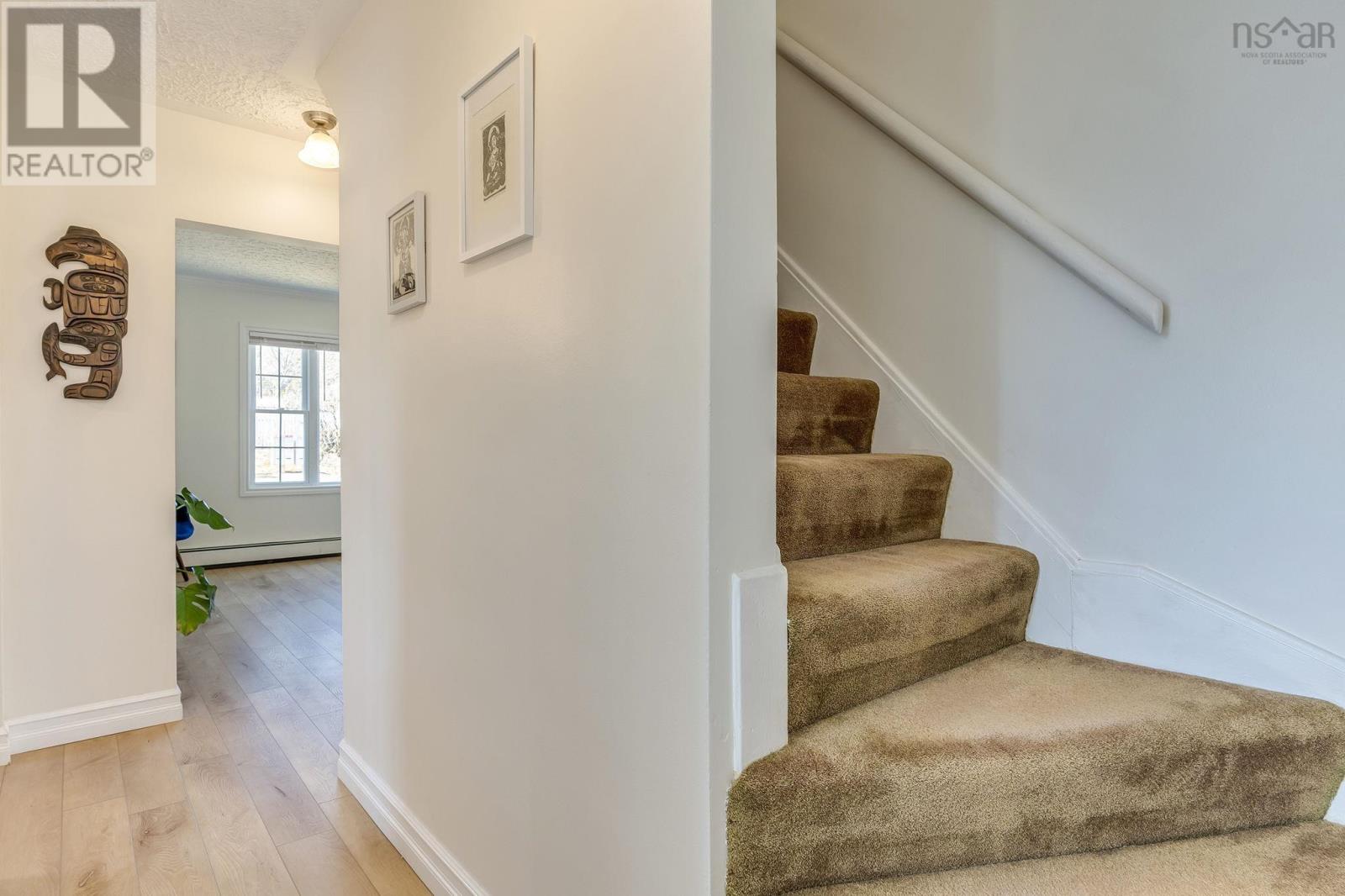 Property 19 of 45 of 18 Devon Crescent