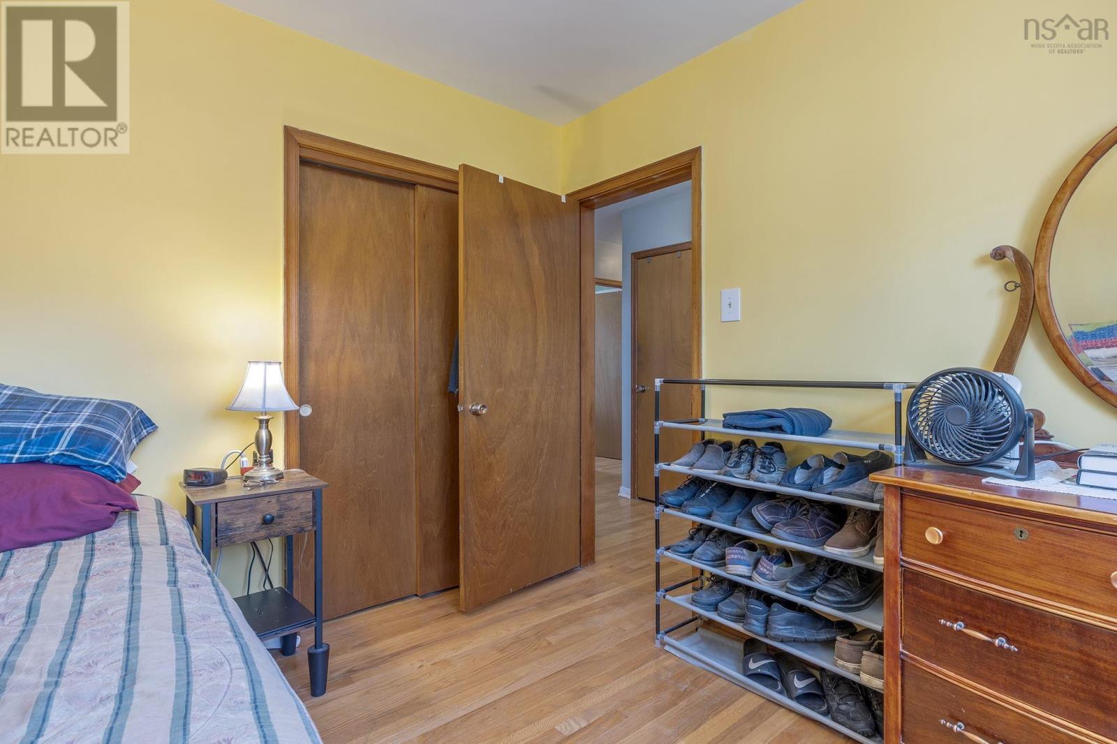 Property 22 of 50 of 105 Chappell Street NW