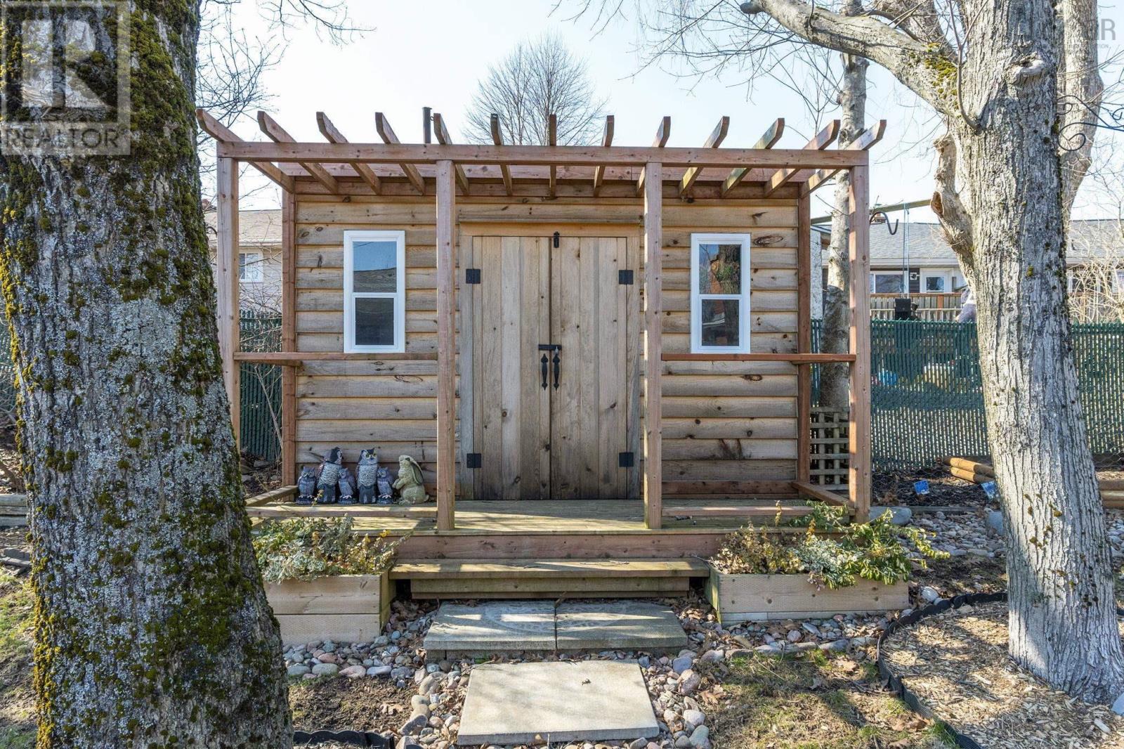 Property 39 of 50 of 105 Chappell Street NW