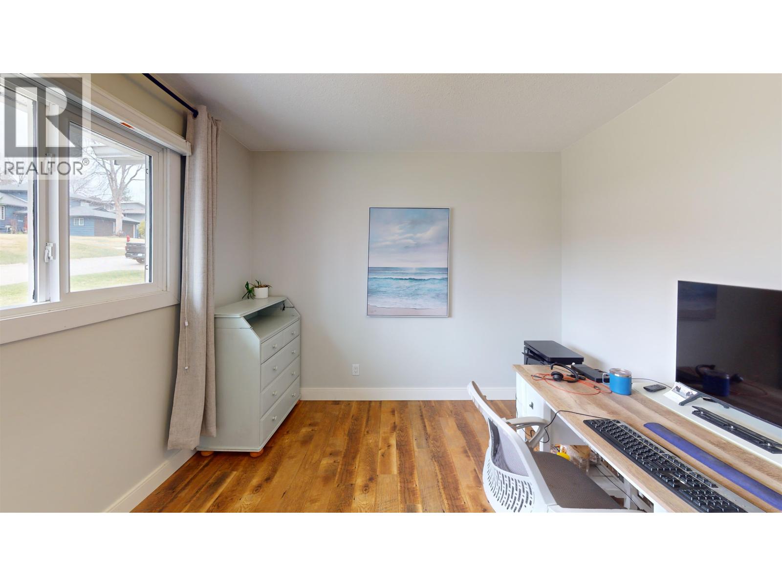 140 LEONARD STREET - 23