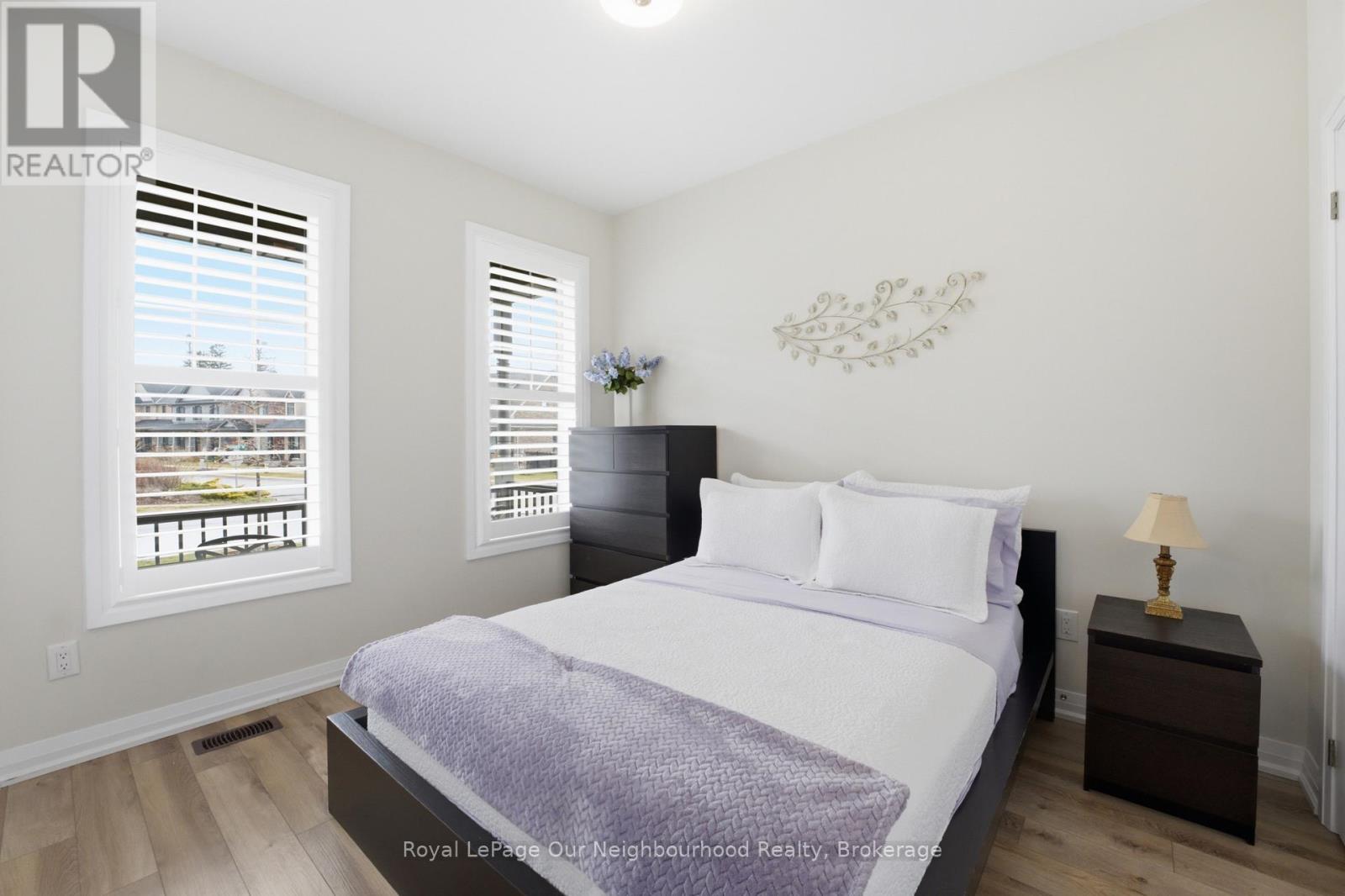 6 FAIRHURST STREET - 23