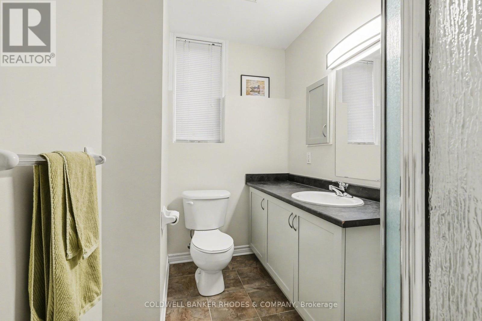 60 MAYFLOWER PRIVATE — photo 27