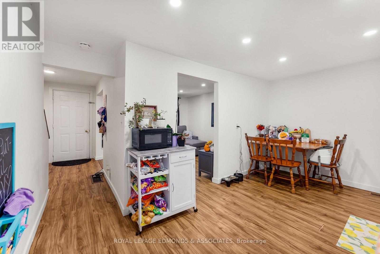 388 MURRAY STREET — photo 36