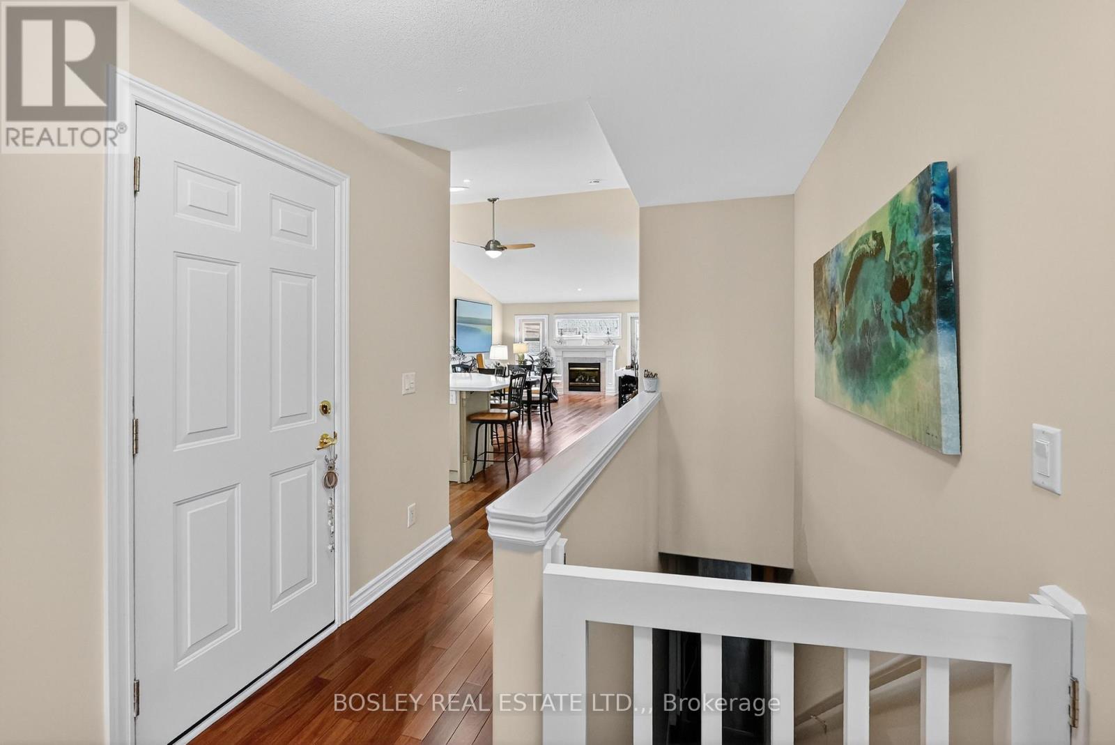 #3 21 LORETTA DRIVE W - 4