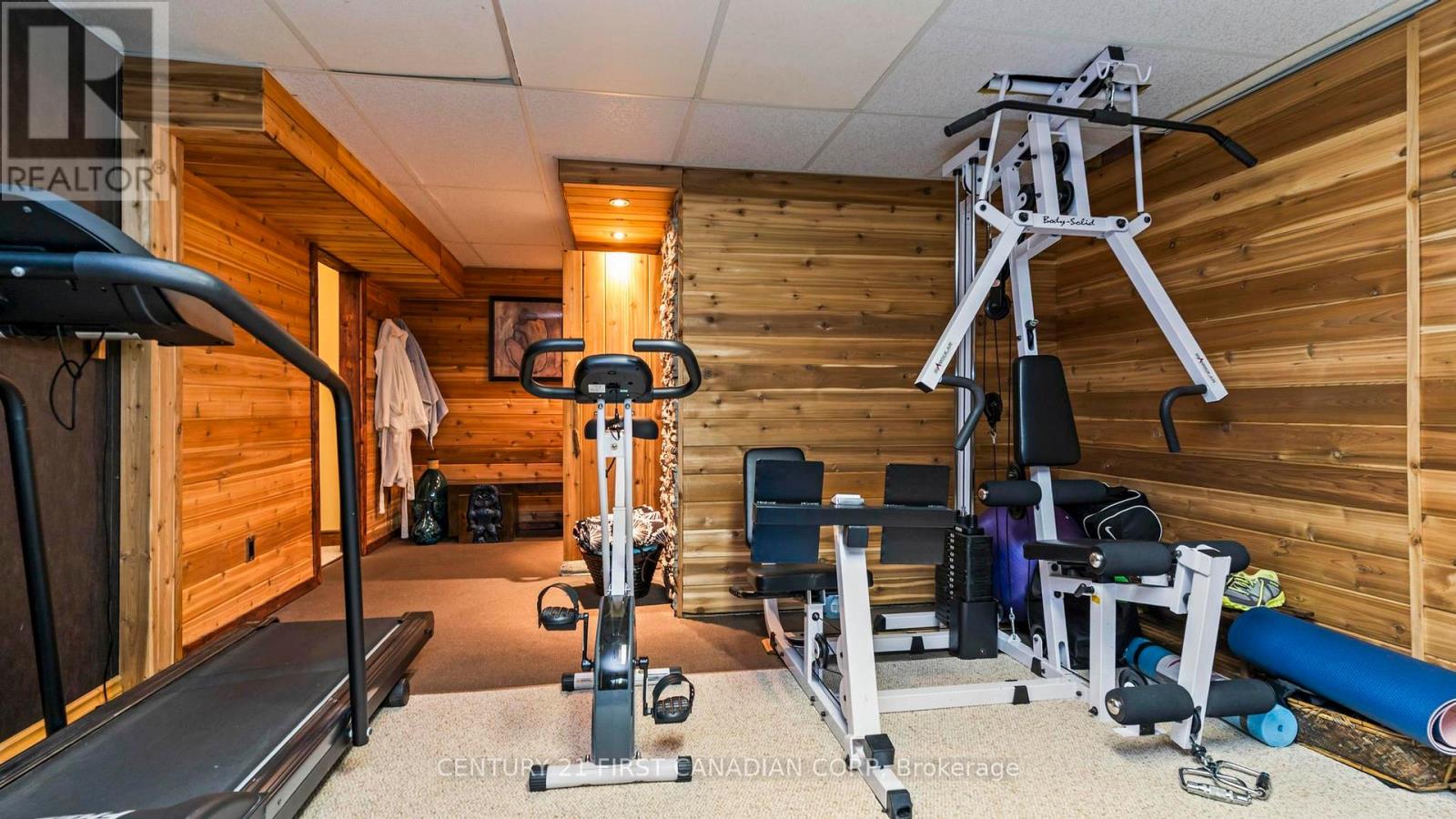 135 AMBLESIDE DRIVE Property Photo