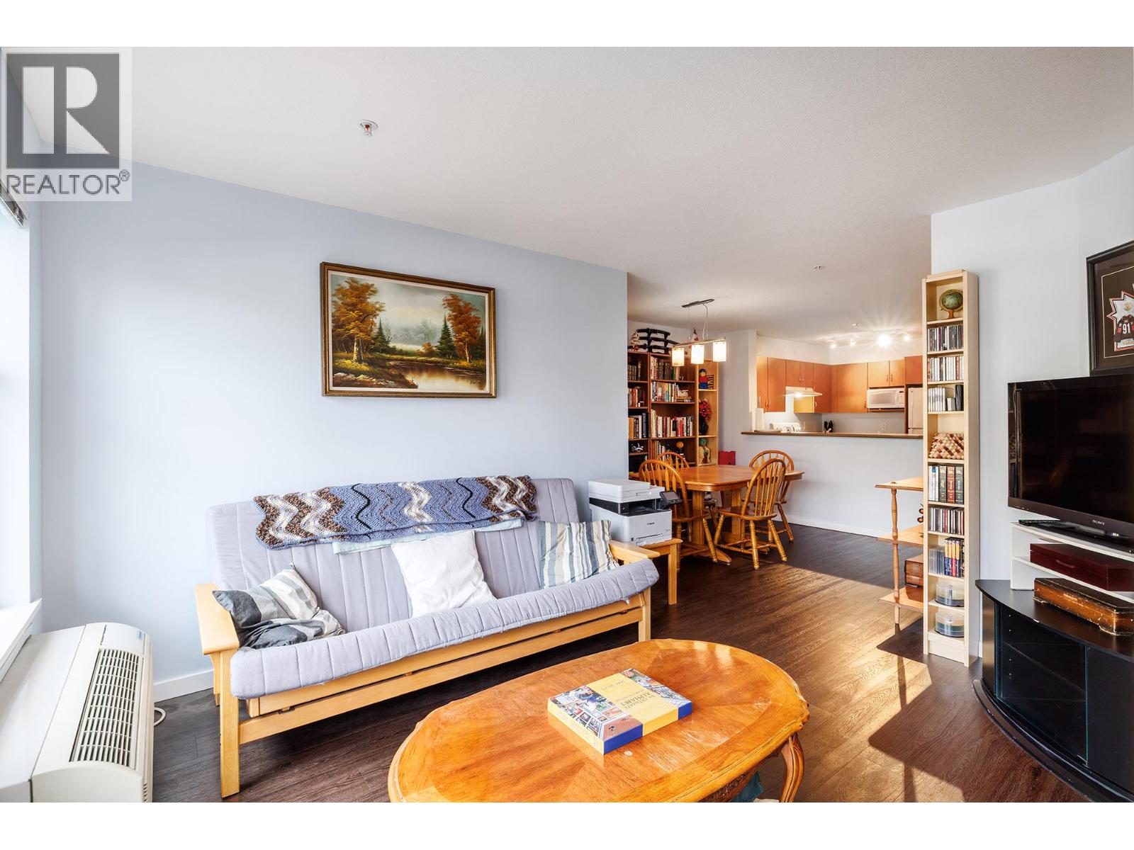 206 555 Yates Road, Kelowna