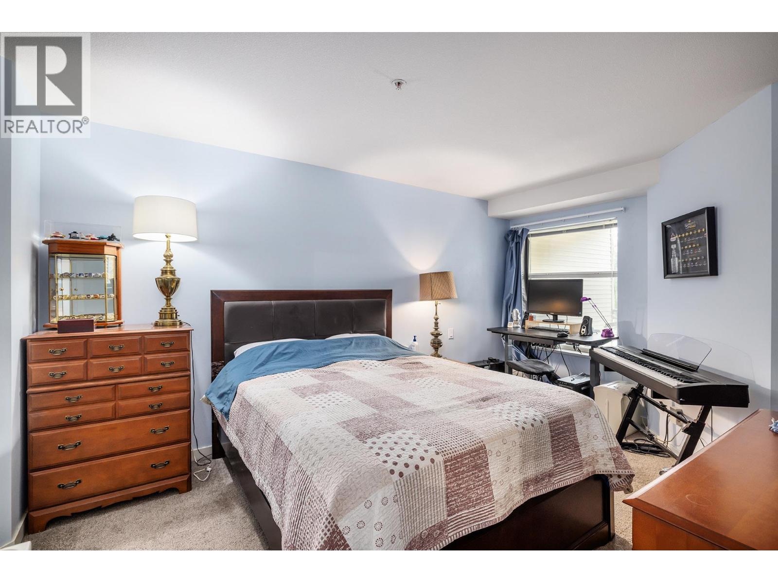 206 555 Yates Road, Kelowna