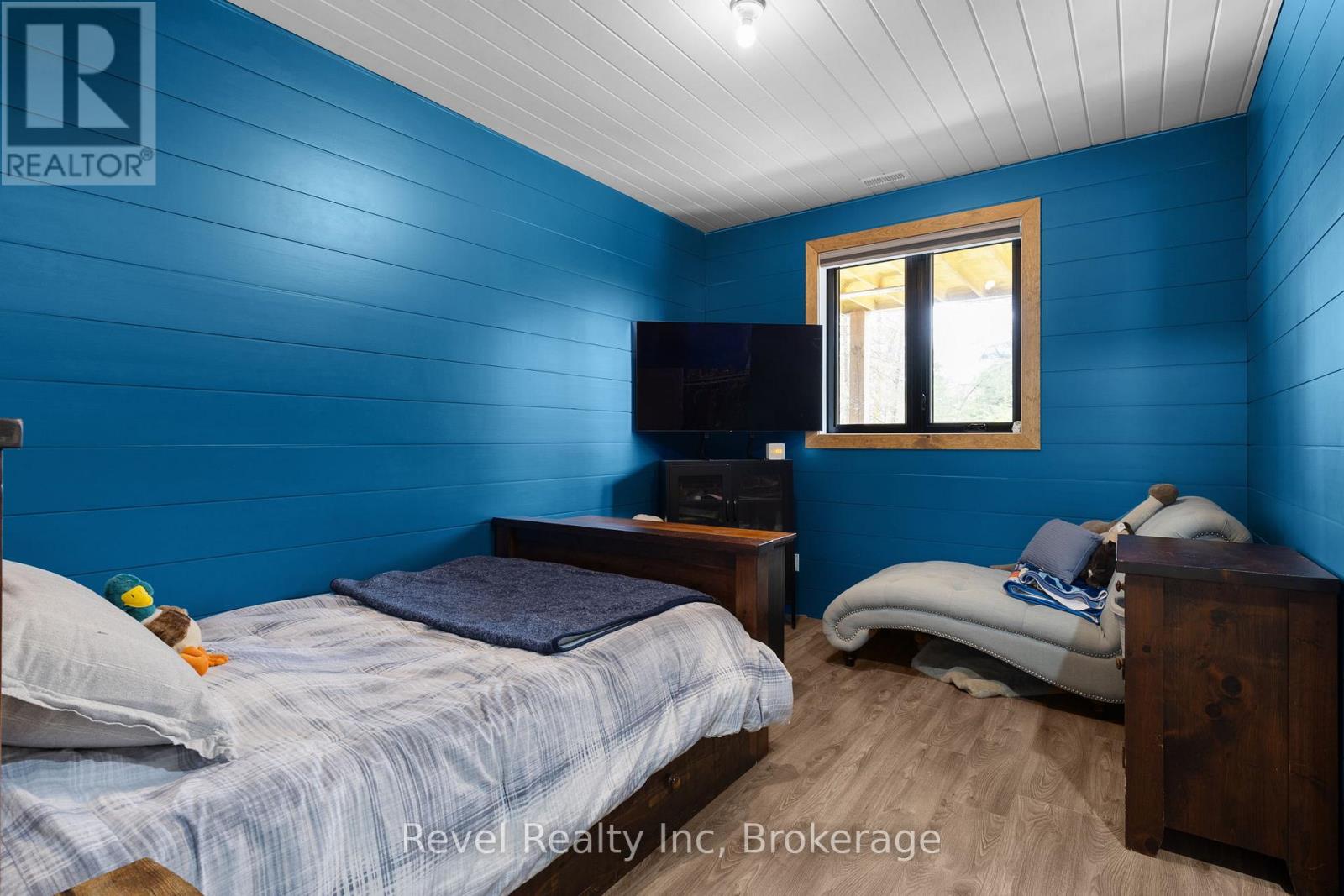 Lower Level Bedroom 2