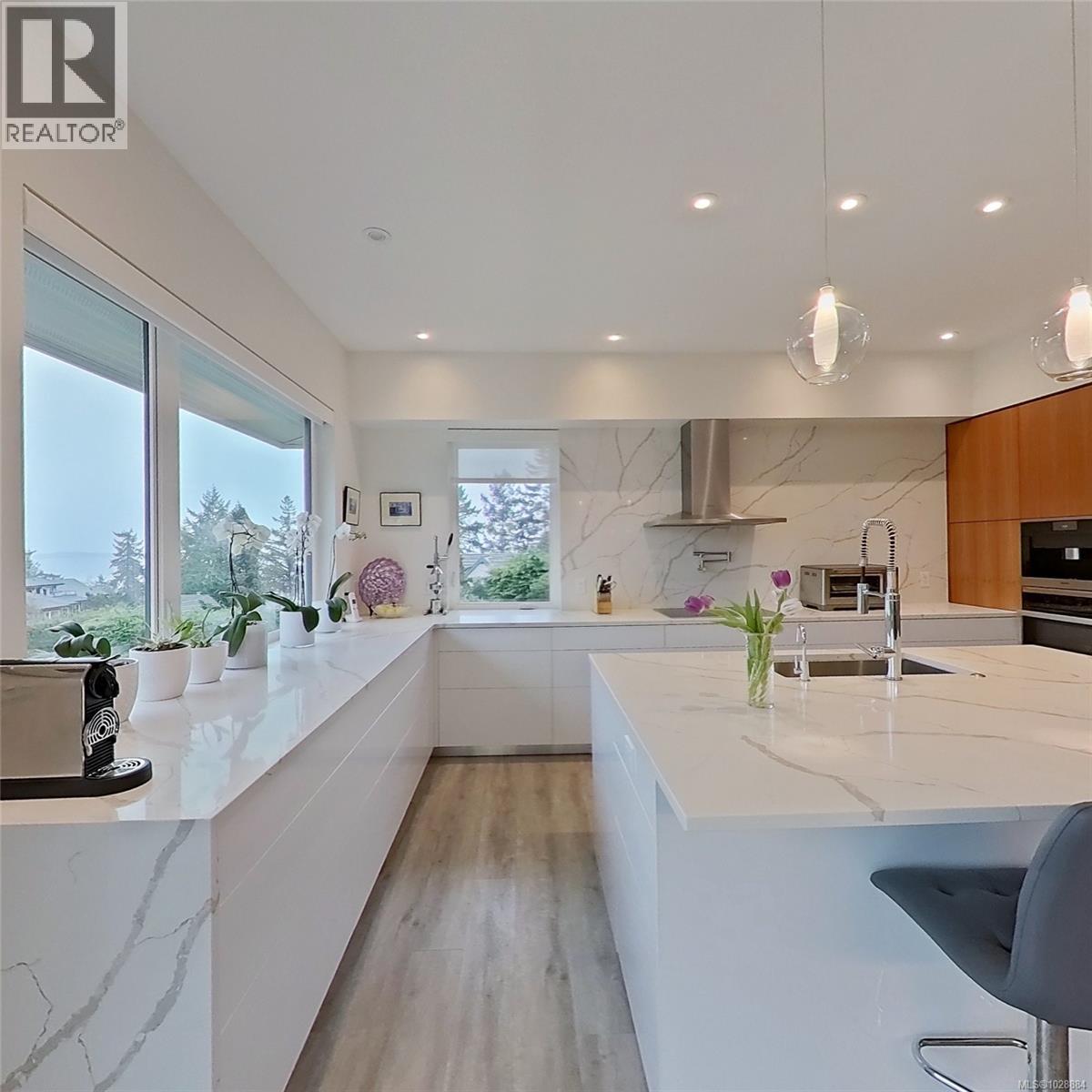 2441 Ainsley Pl - 18
