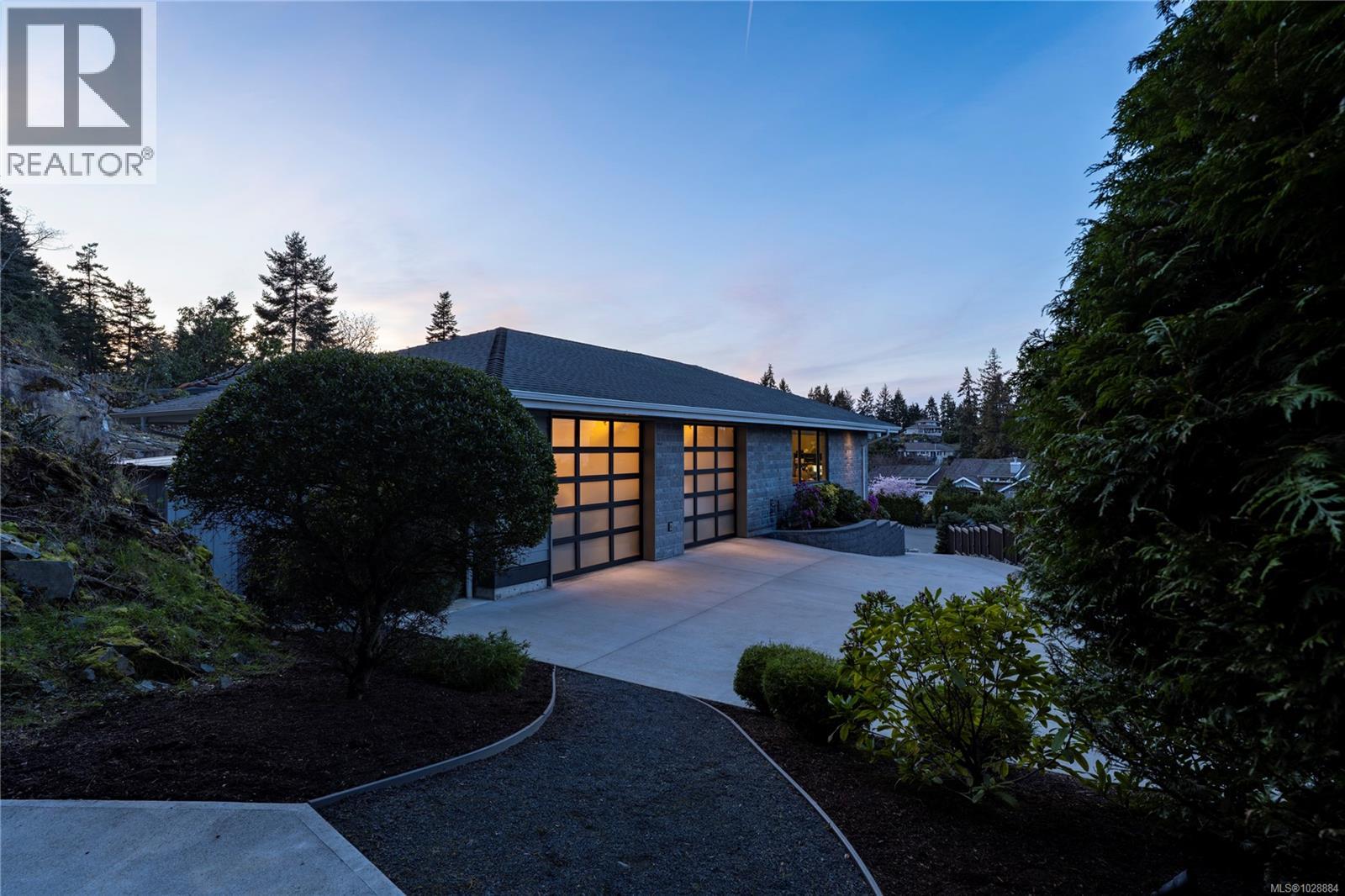 2441 Ainsley Pl - 62