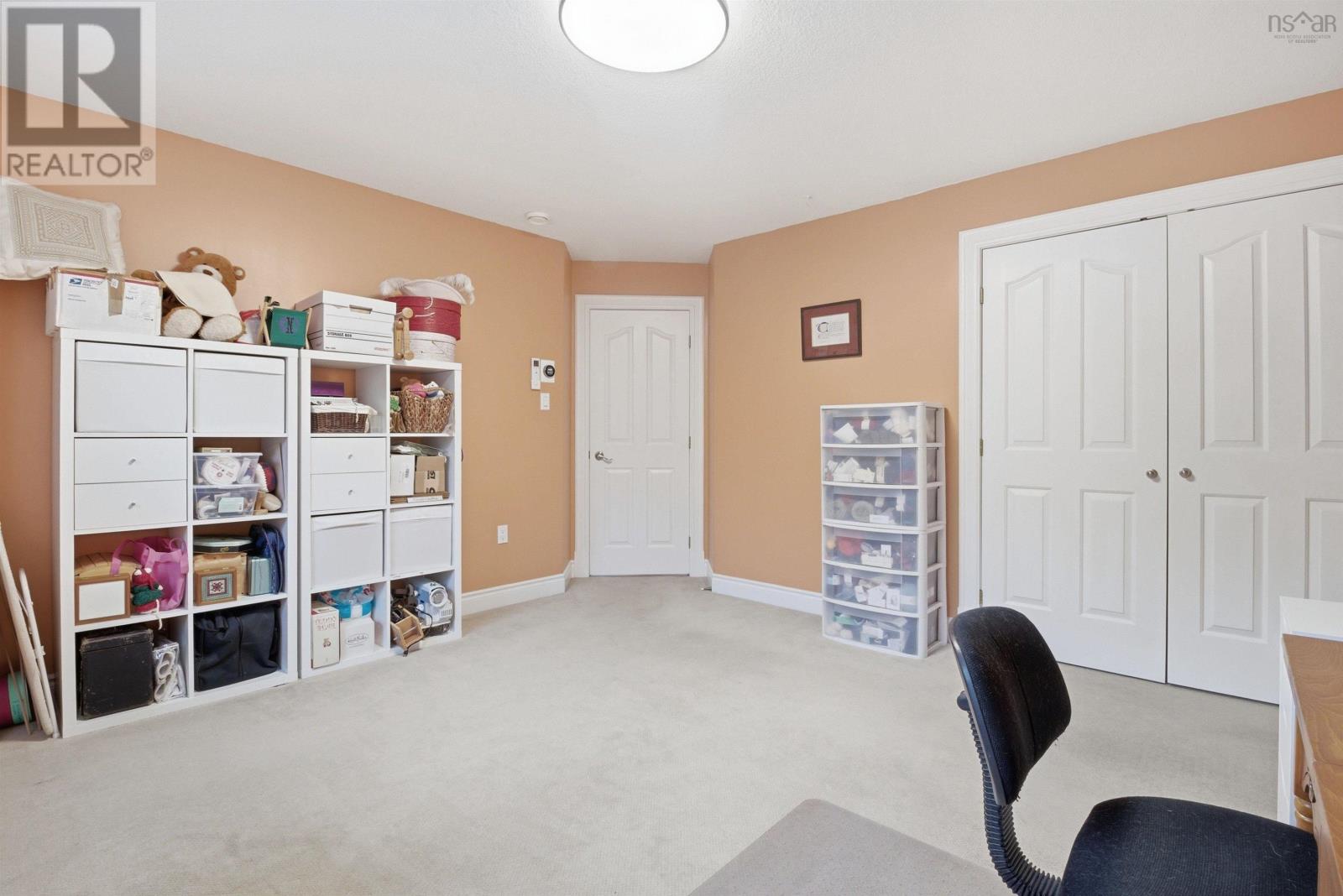 Property 24 of 47 of 68 Glen Arbour Way