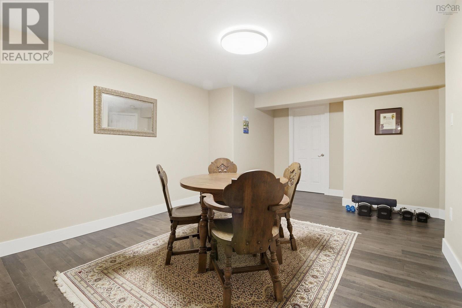 Property 37 of 47 of 68 Glen Arbour Way