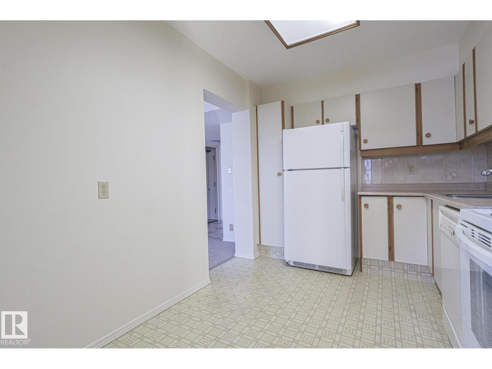 #302 8340 JASPER AV NW NW - 22
