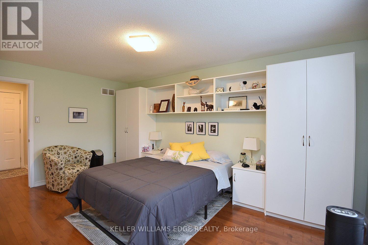 #8 20 MEADOWLANDS BOULEVARD - 19