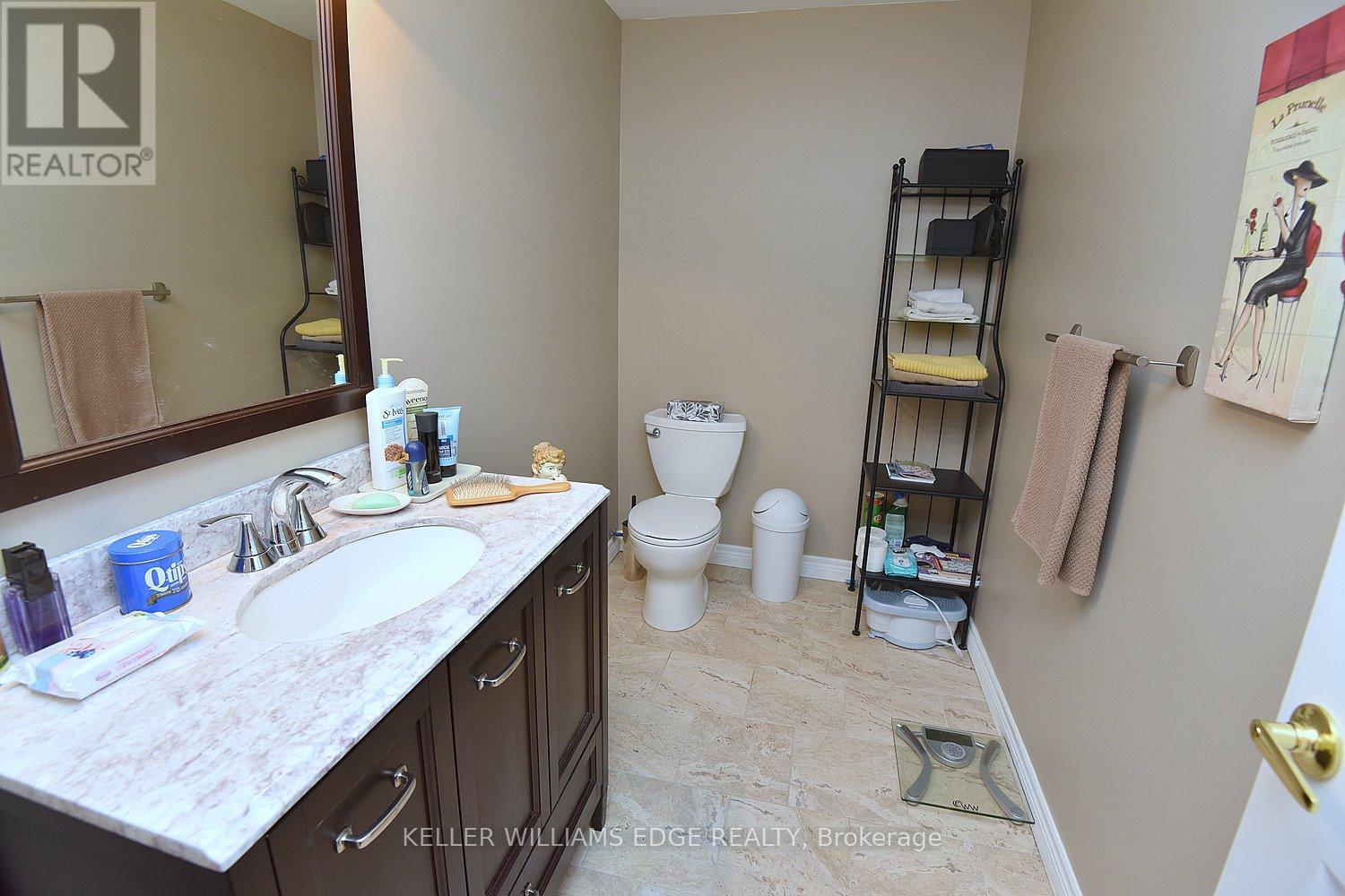 #8 20 MEADOWLANDS BOULEVARD - 31