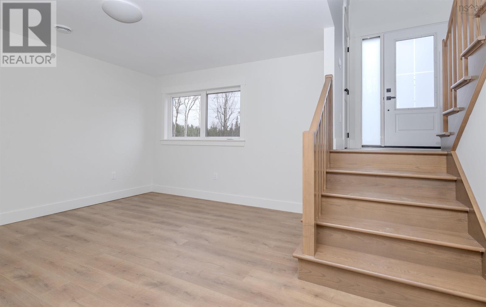 Property 24 of 30 of 43 Emerson Drive