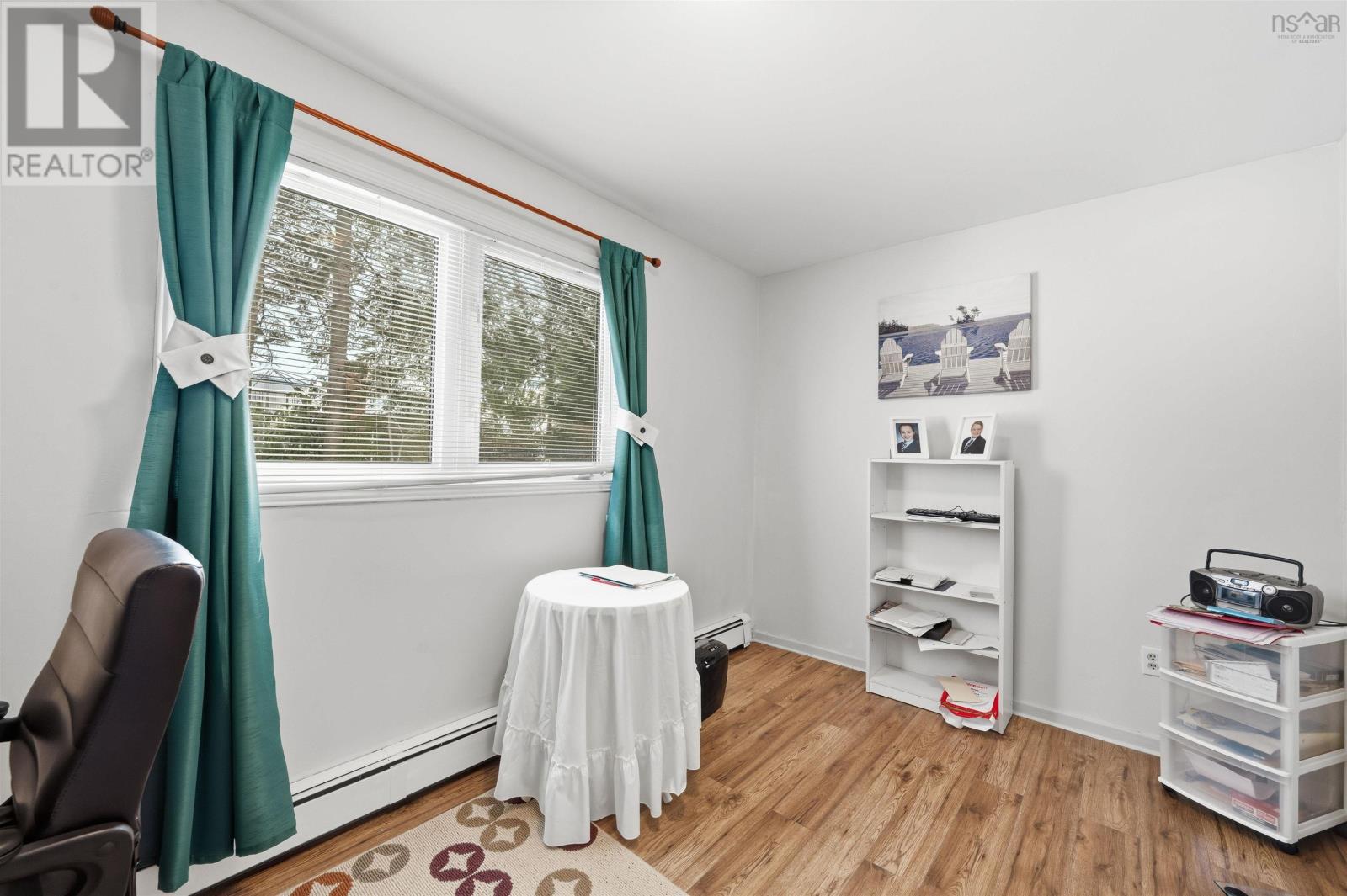 Property 22 of 44 of 35 Somerset Street