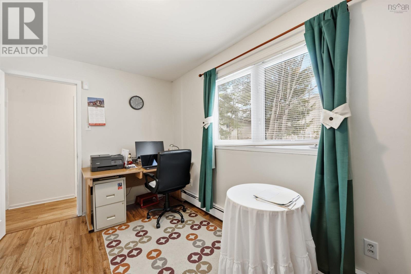 Property 23 of 44 of 35 Somerset Street