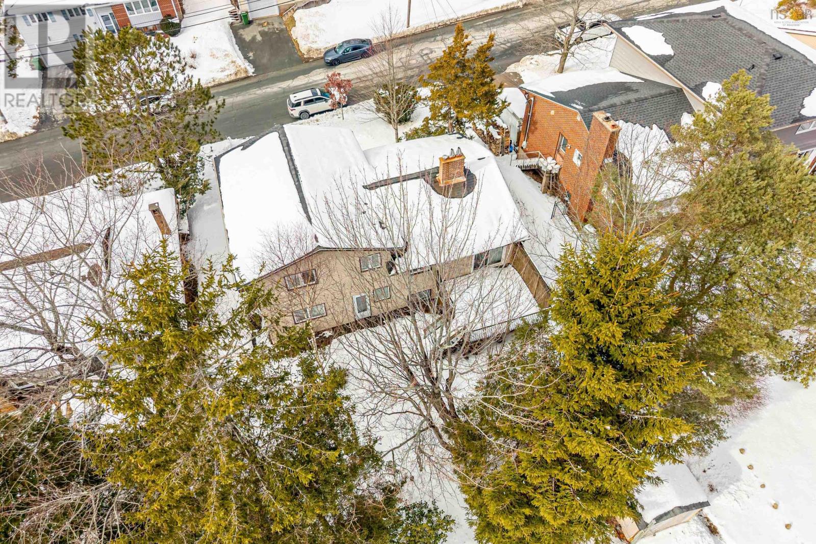 Property 37 of 44 of 35 Somerset Street