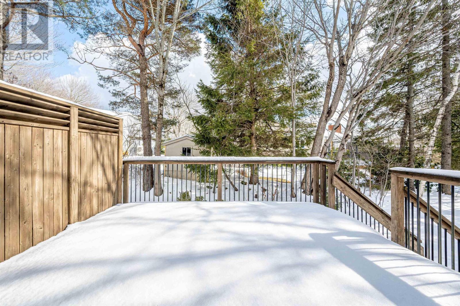 Property 32 of 44 of 35 Somerset Street