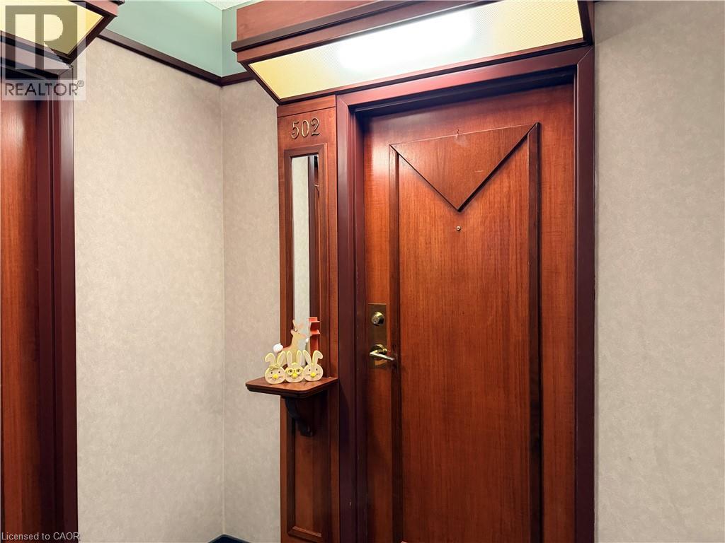 405 ERB Street Unit# 502, Waterloo, Ontario, N2L1W7 — Photo 15