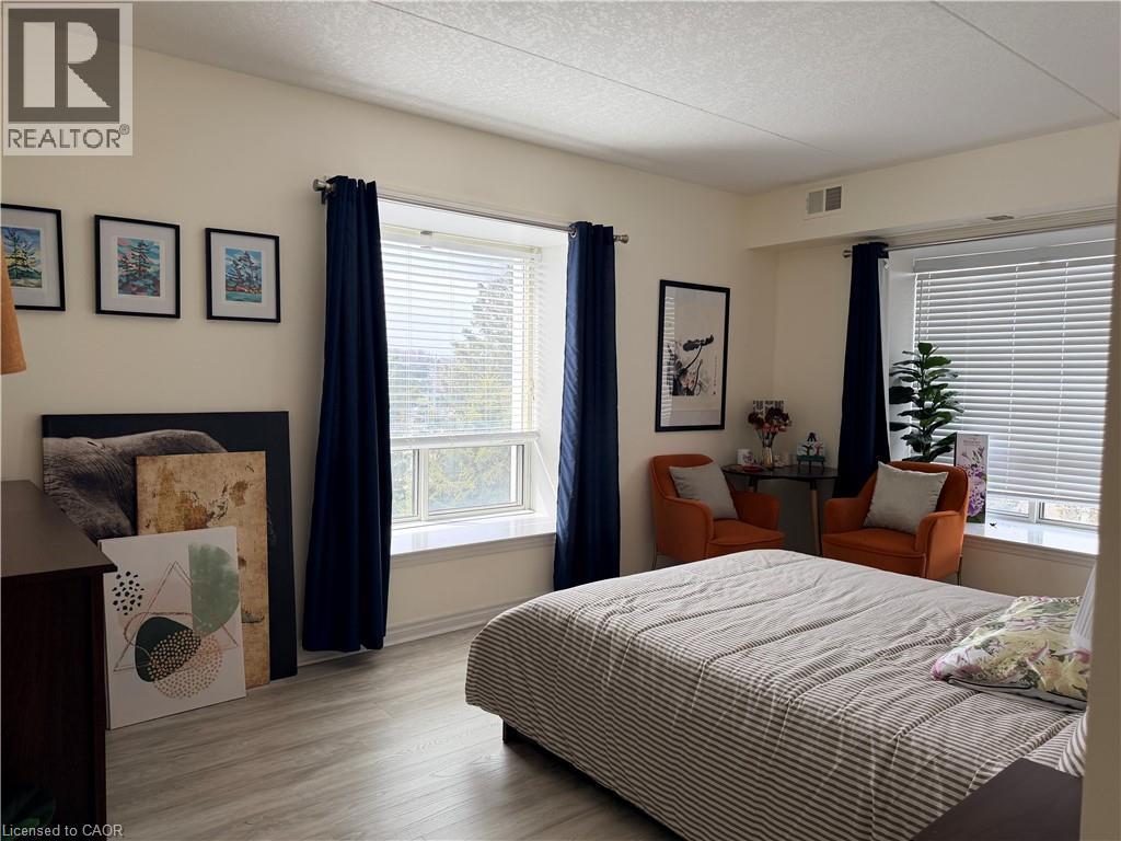 405 ERB Street Unit# 502, Waterloo, Ontario, N2L1W7 — Photo 8