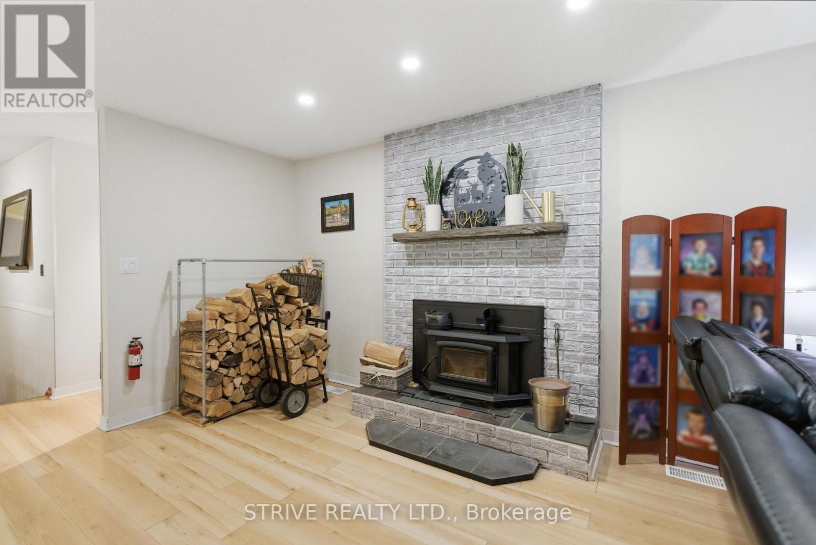 232 PARKS ROAD - 22