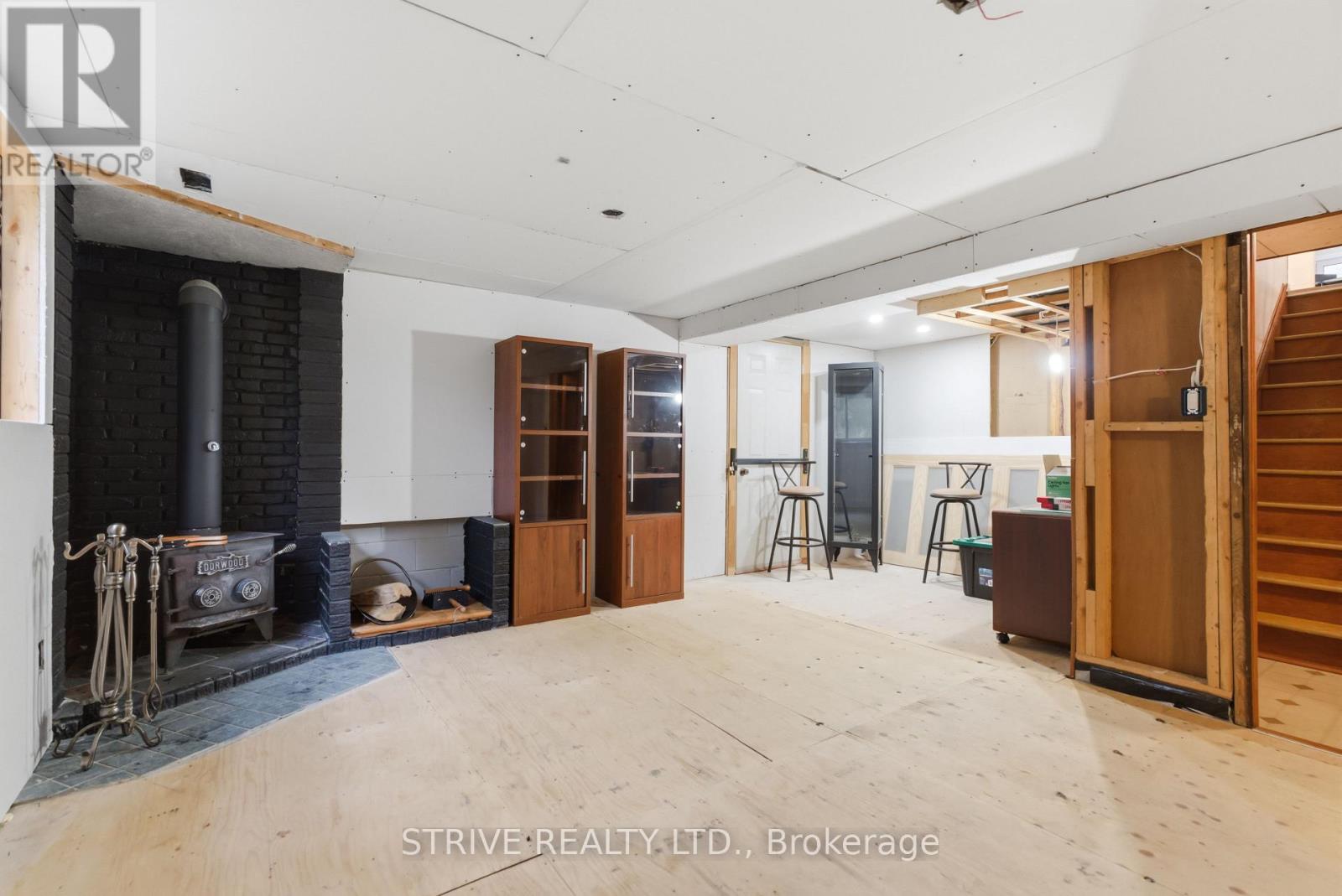 232 PARKS ROAD - 34