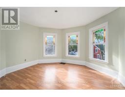 42 Church Street W, Smiths Falls, ON K7A1P7 Photo 8