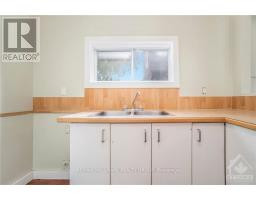 42 Church Street W, Smiths Falls, ON K7A1P7 Photo 9