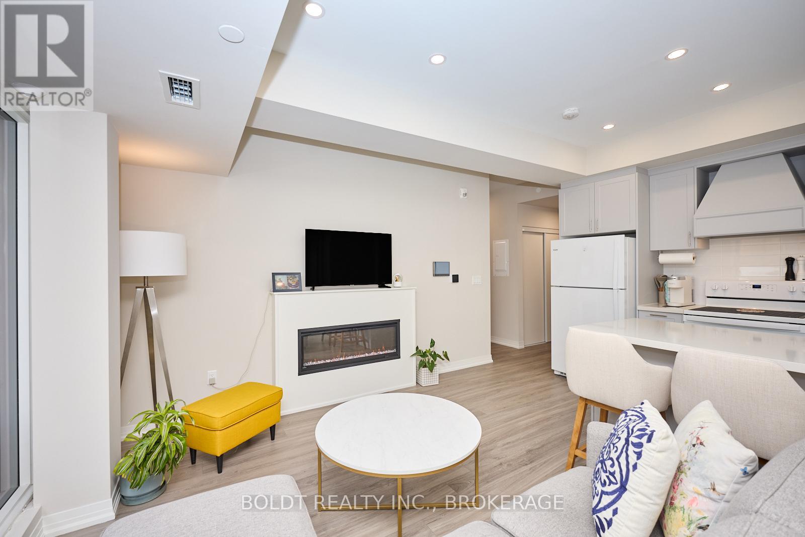 #GL 11 50 HERRICK AVENUE - 11