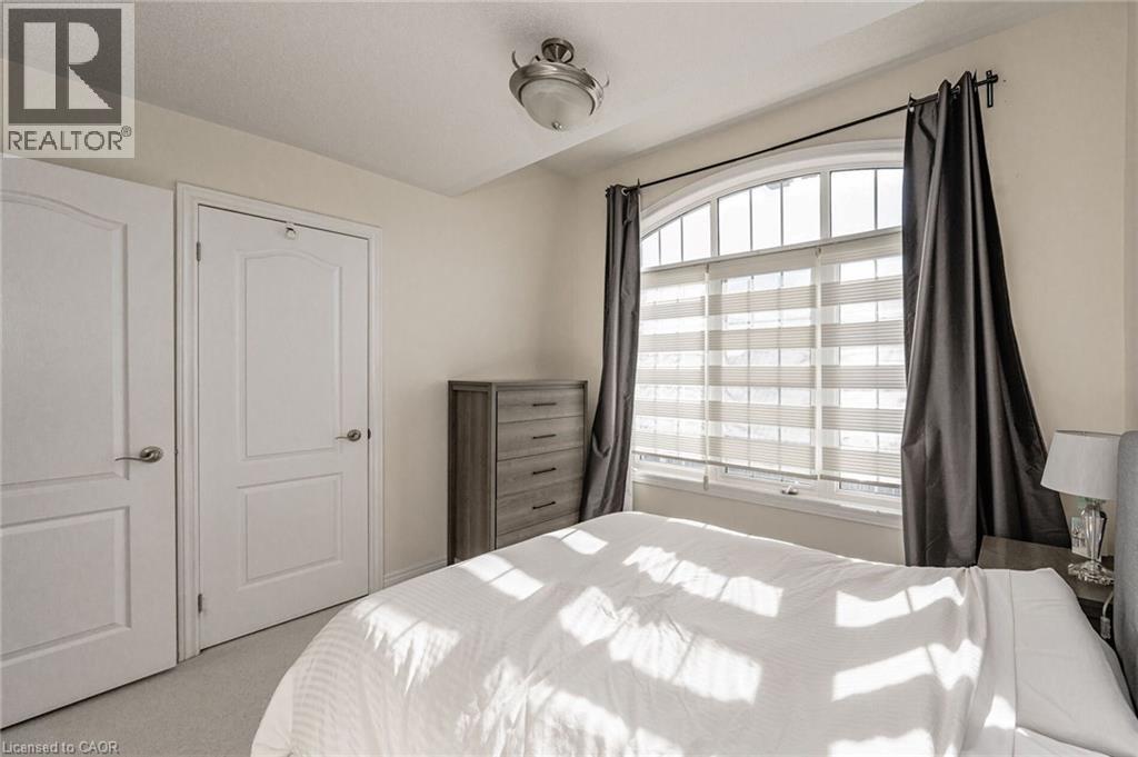 2453 VILLAGE Common - 28