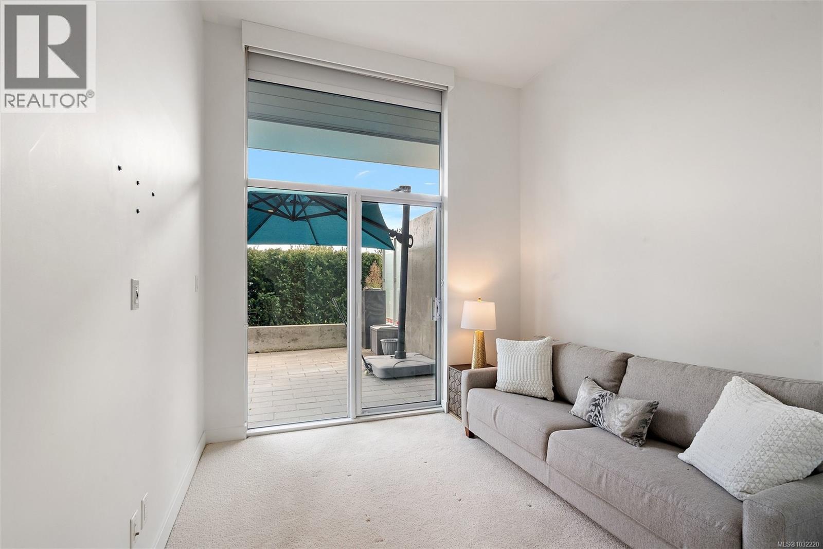 #103 70 SAGHALIE RD - 19