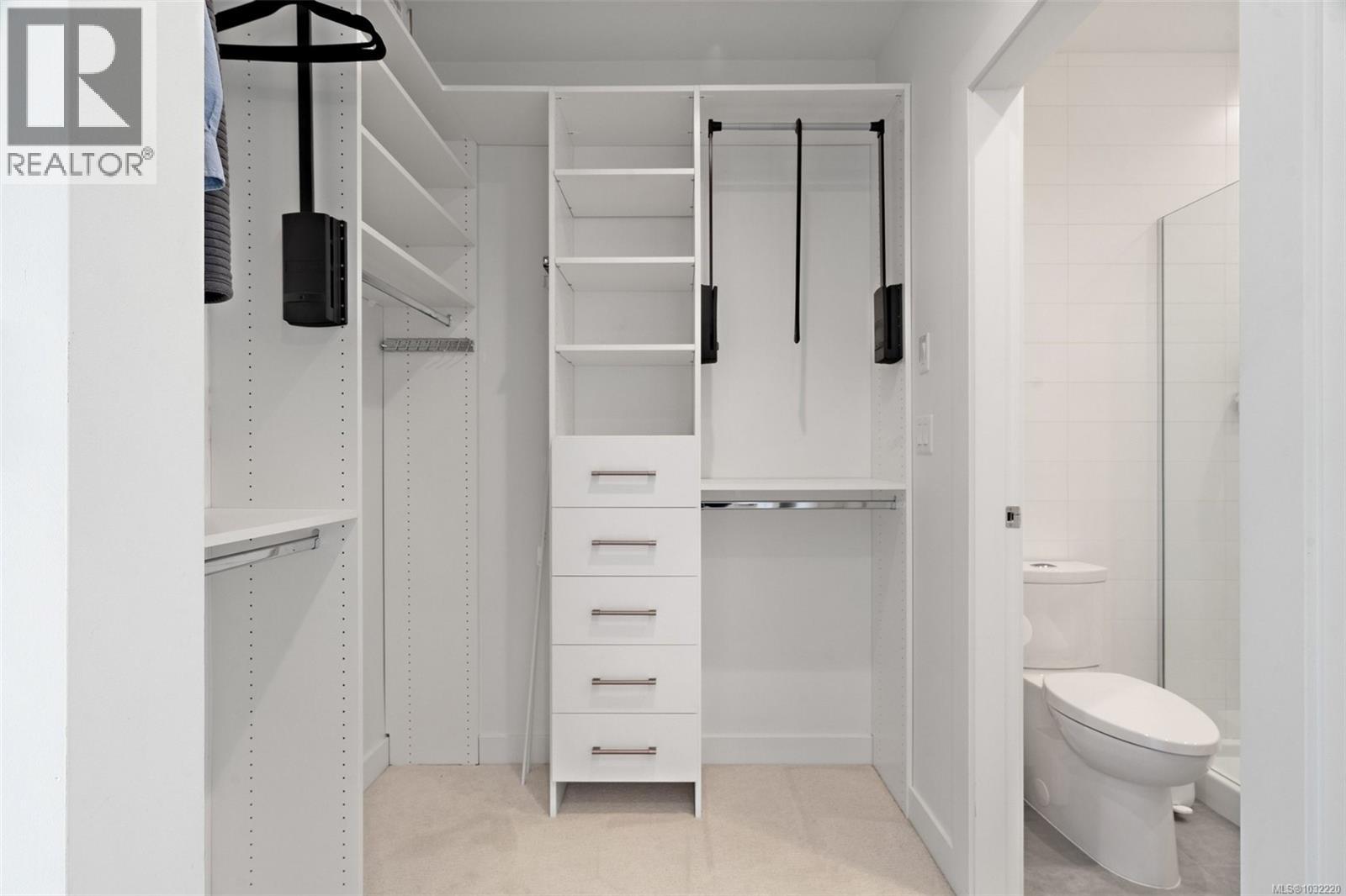 #103 70 SAGHALIE RD - 21