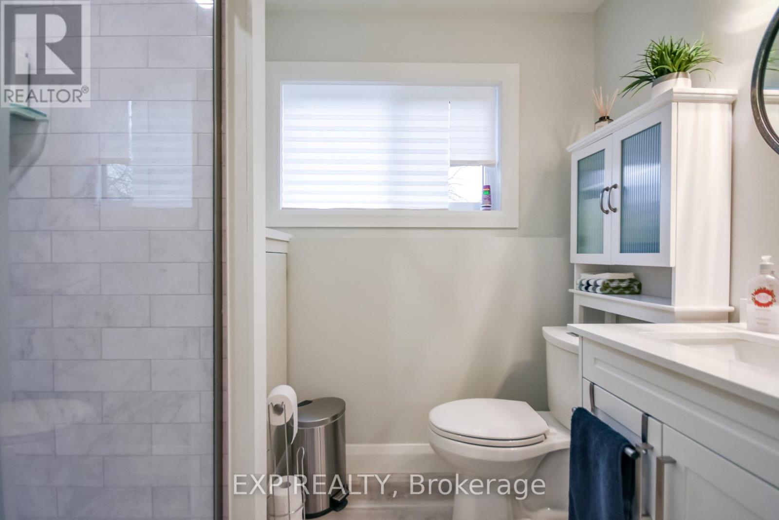 39 BECKETTS SIDE ROAD - 20