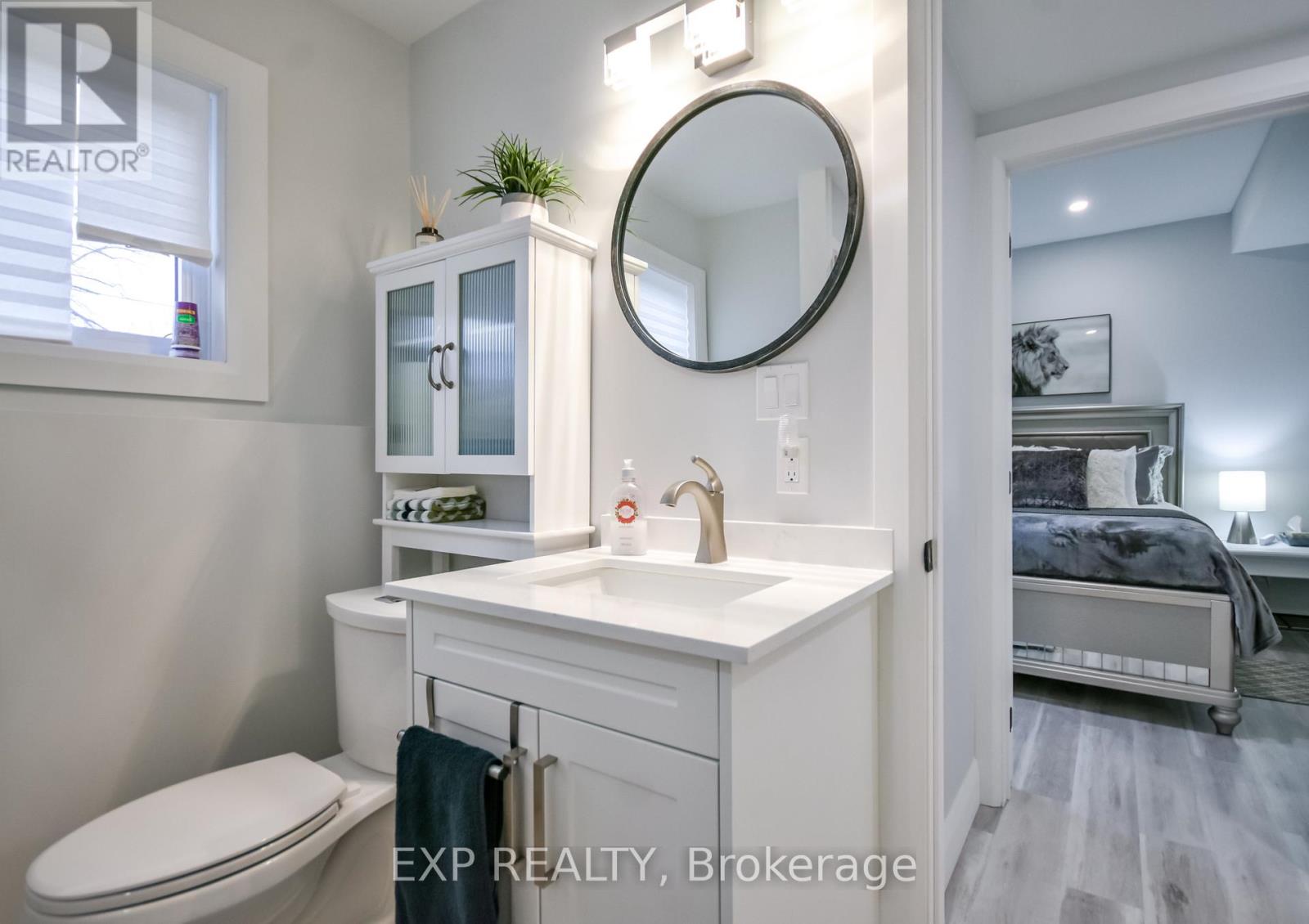 39 BECKETTS SIDE ROAD - 25