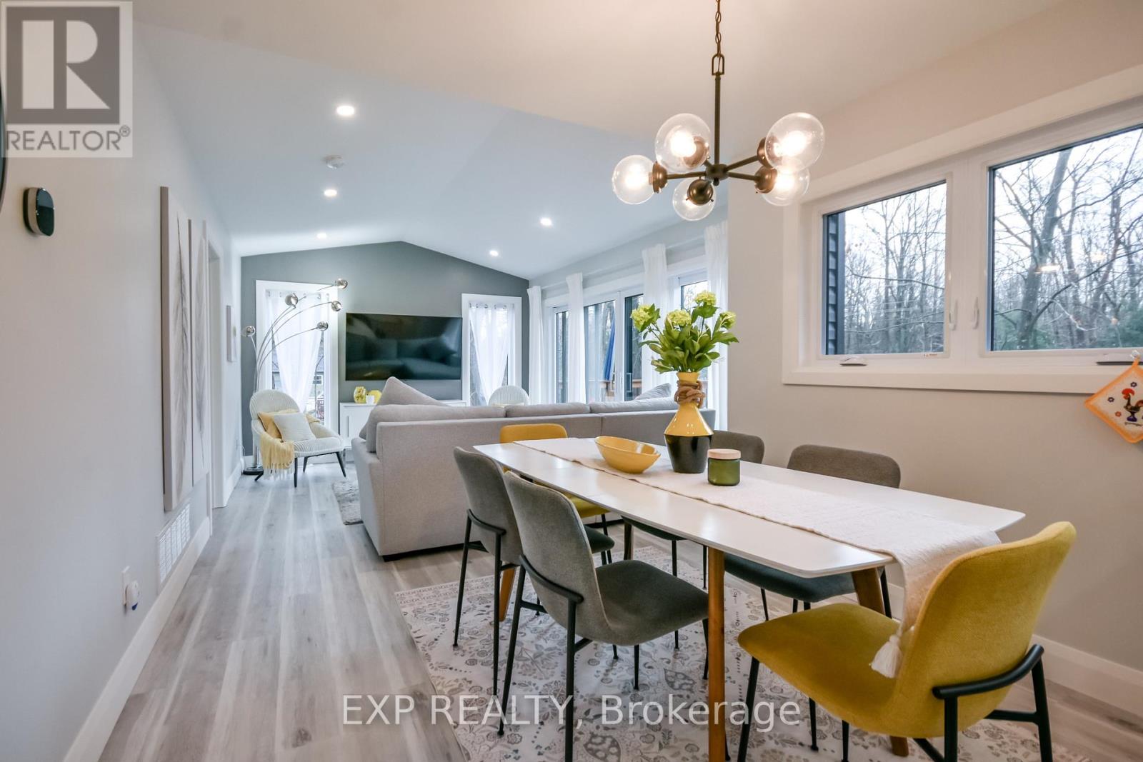 39 BECKETTS SIDE ROAD - 38