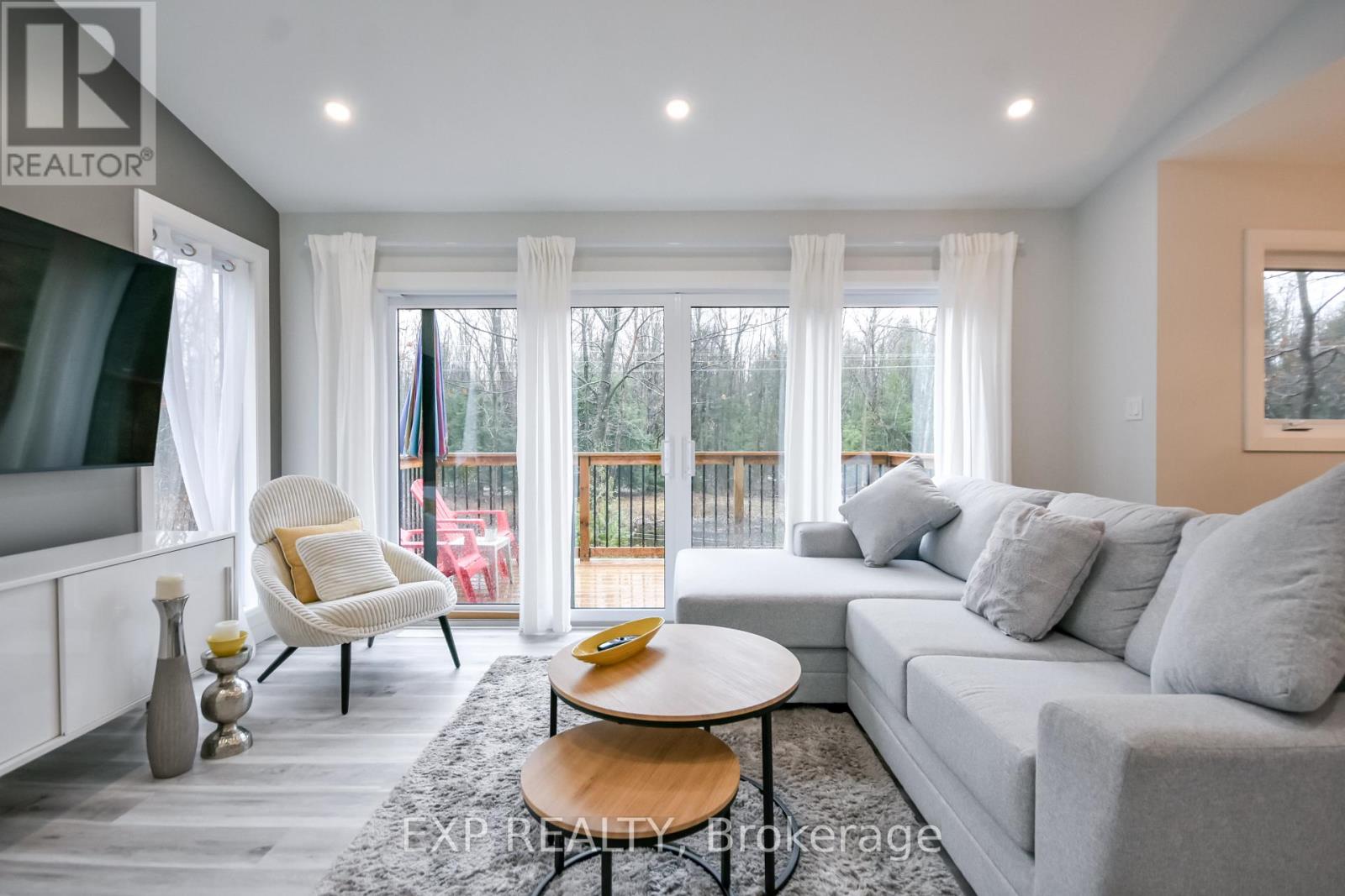 39 BECKETTS SIDE ROAD - 43