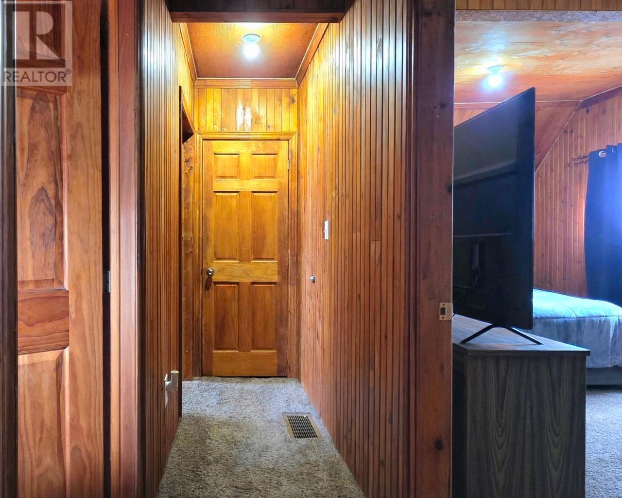 1869 COVEHEAD ROAD - 11