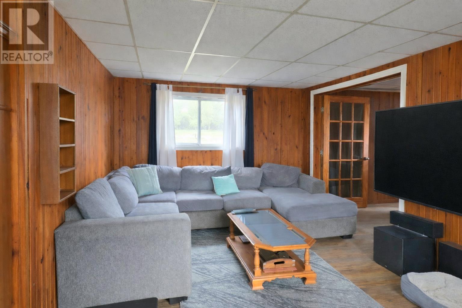 1869 COVEHEAD ROAD - 5