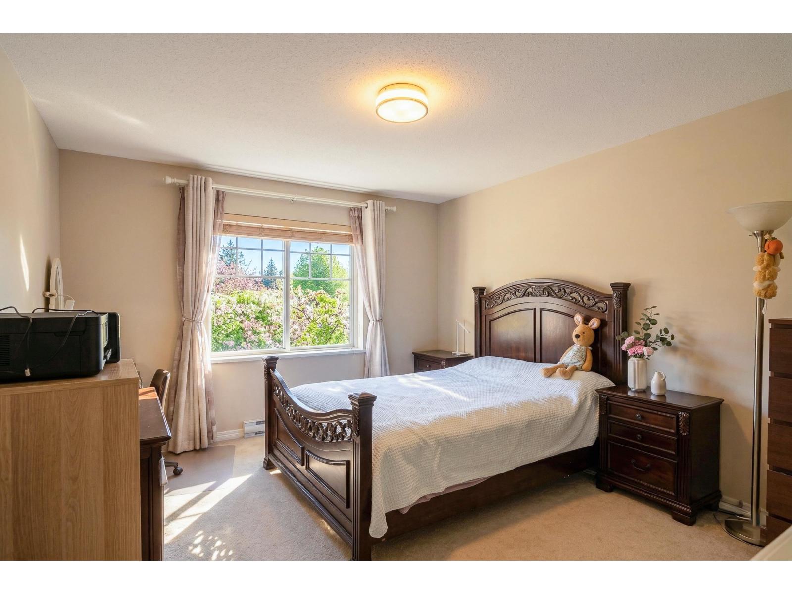 #36-10500 DELSOM Crescent, Delta