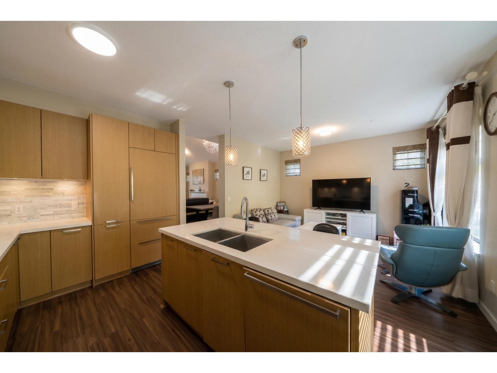 #36-10500 DELSOM Crescent, Delta