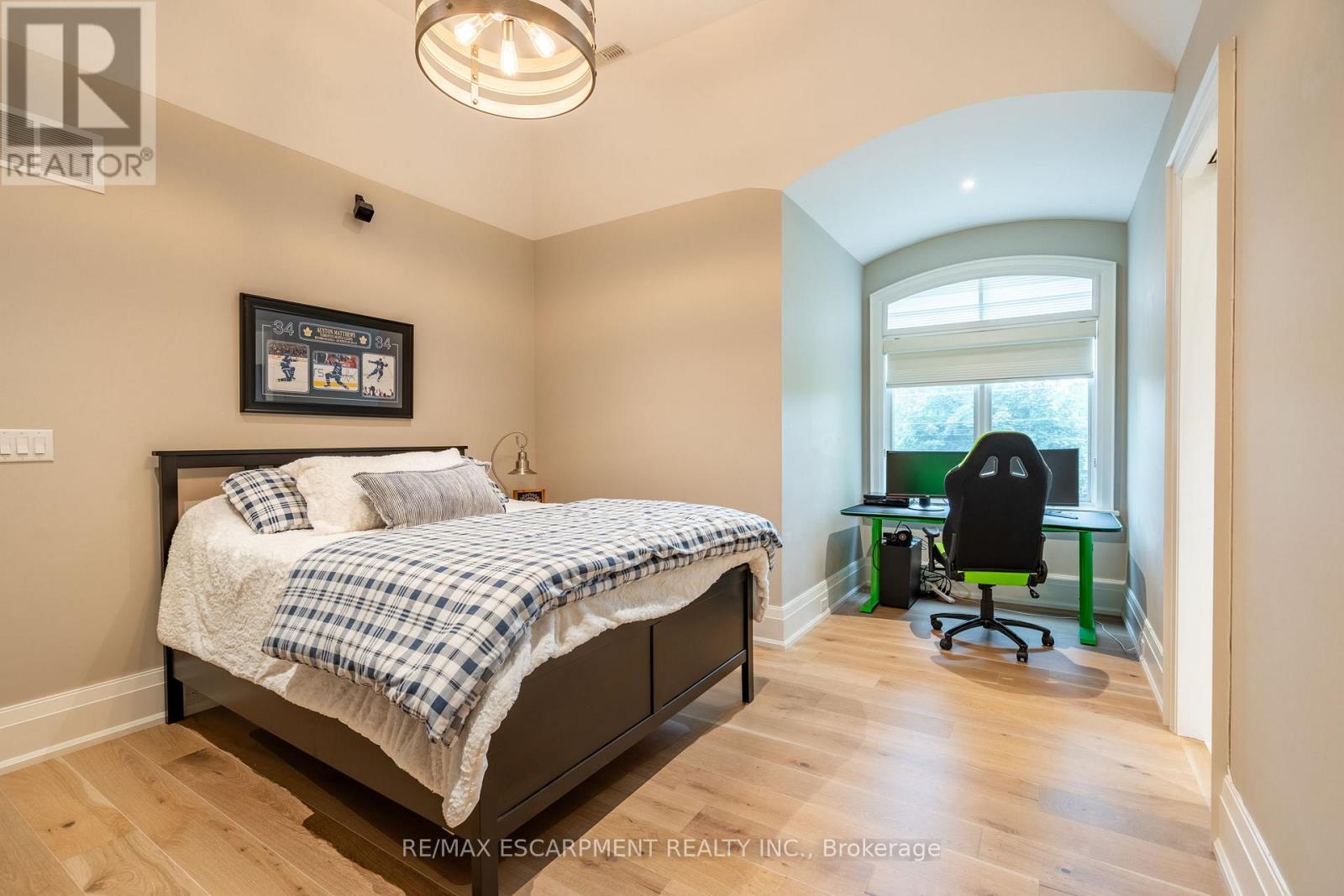 385 PINE COVE ROAD - 14