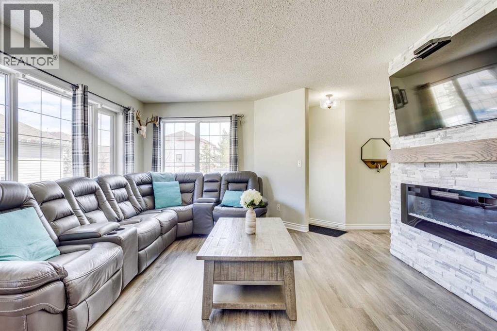 246 Carteret Drive, Fort McMurray