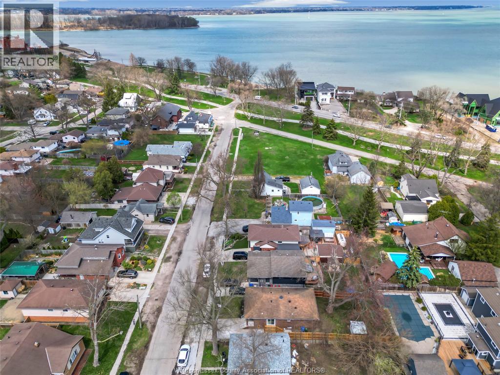 556 CLOVER, Windsor, Ontario, N8P1C6 — Photo 30