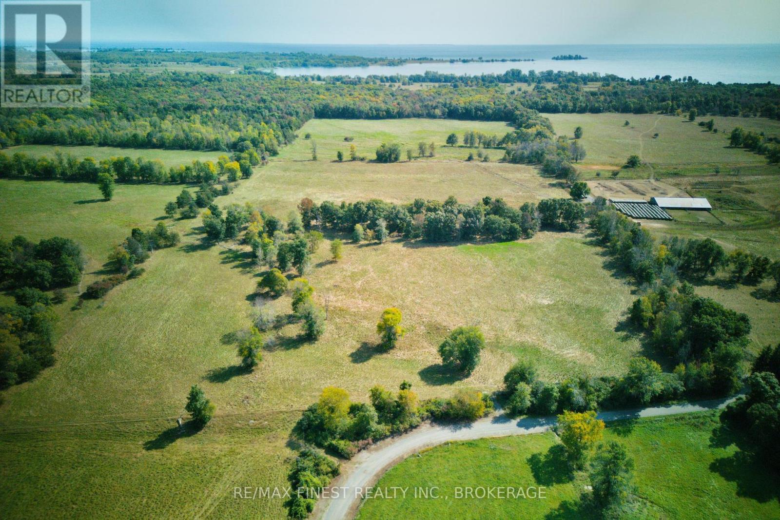 15355 FRONT ROAD — photo 22