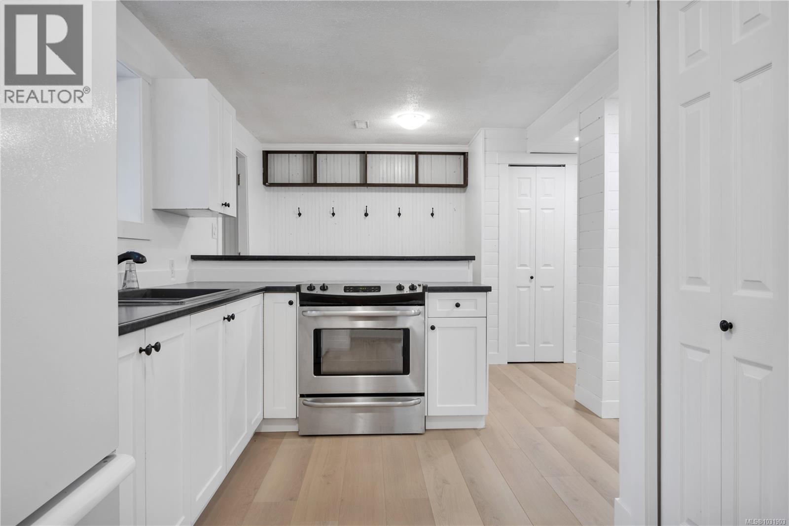 3424 HAMMOND BAY RD - 16