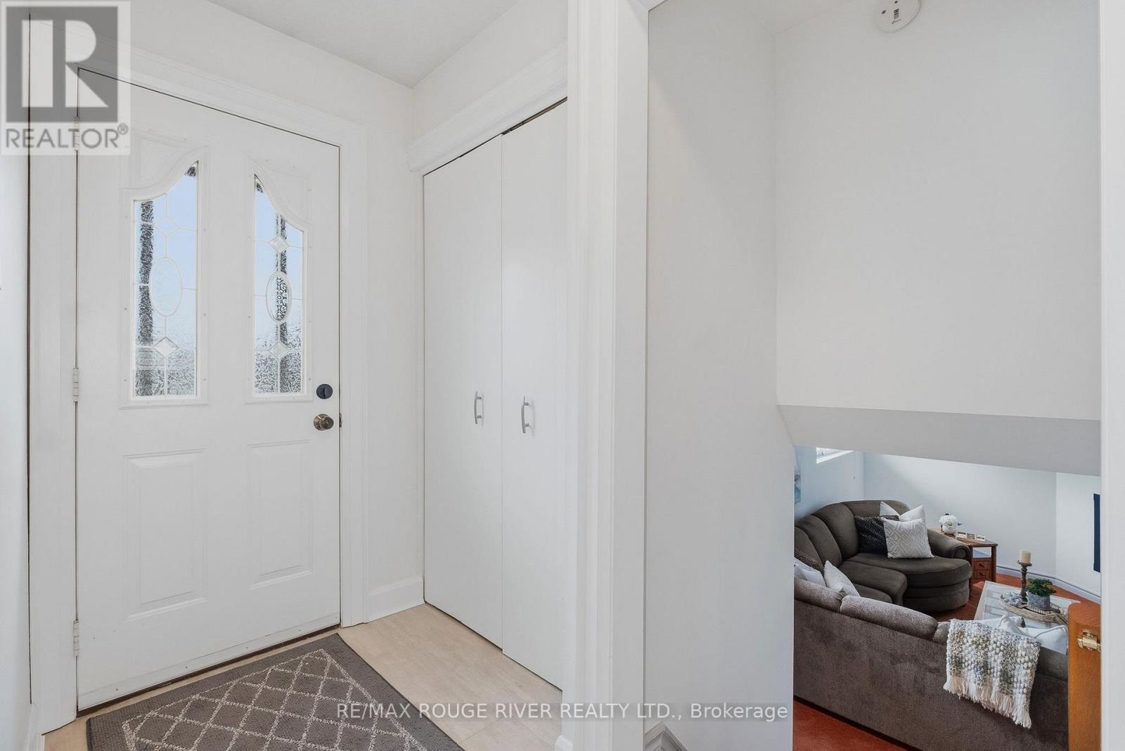 608 ELIZABETH STREET - 3